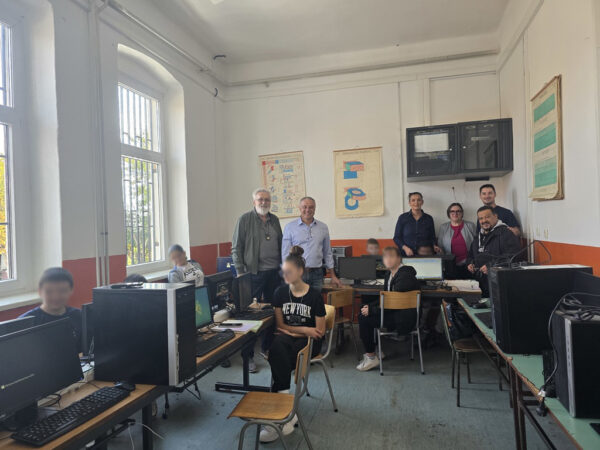 568120242_1198182835700978_1945075201278337288_n