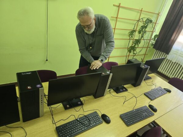 ОШ Шаму Михаљ у Бачком Петровом Селу 04